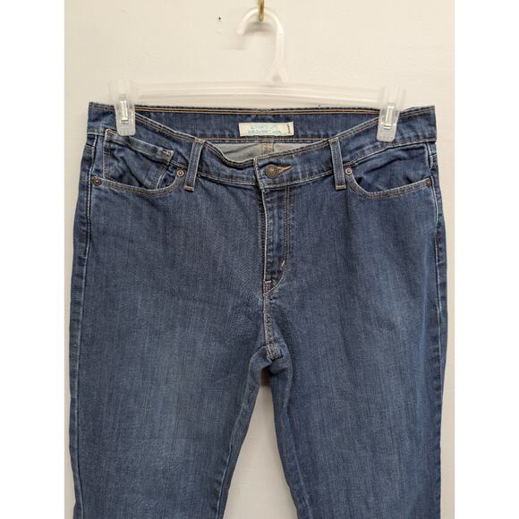 Levi's ultimate Booty Shaping lift boot cut 544 jeans Size 12 medium - Picture 2 of 12